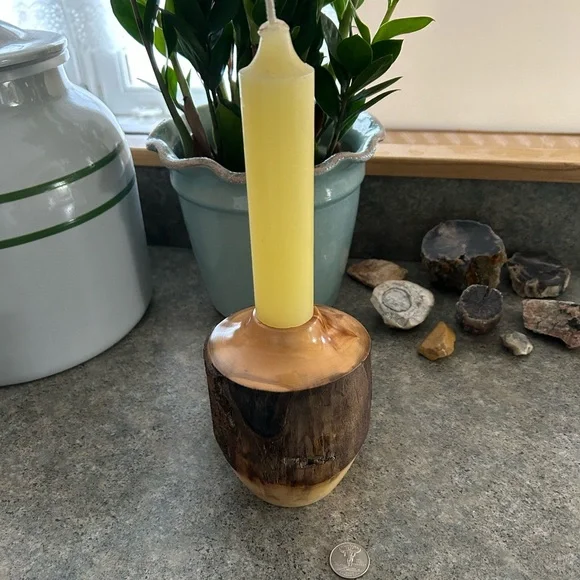 🕯️ Handmade Candle Holder, Aspen Wood, with Candle, Vintage, EUC, Western Decor - Picture 3 of 8